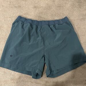 Men's lululemon shorts size XL